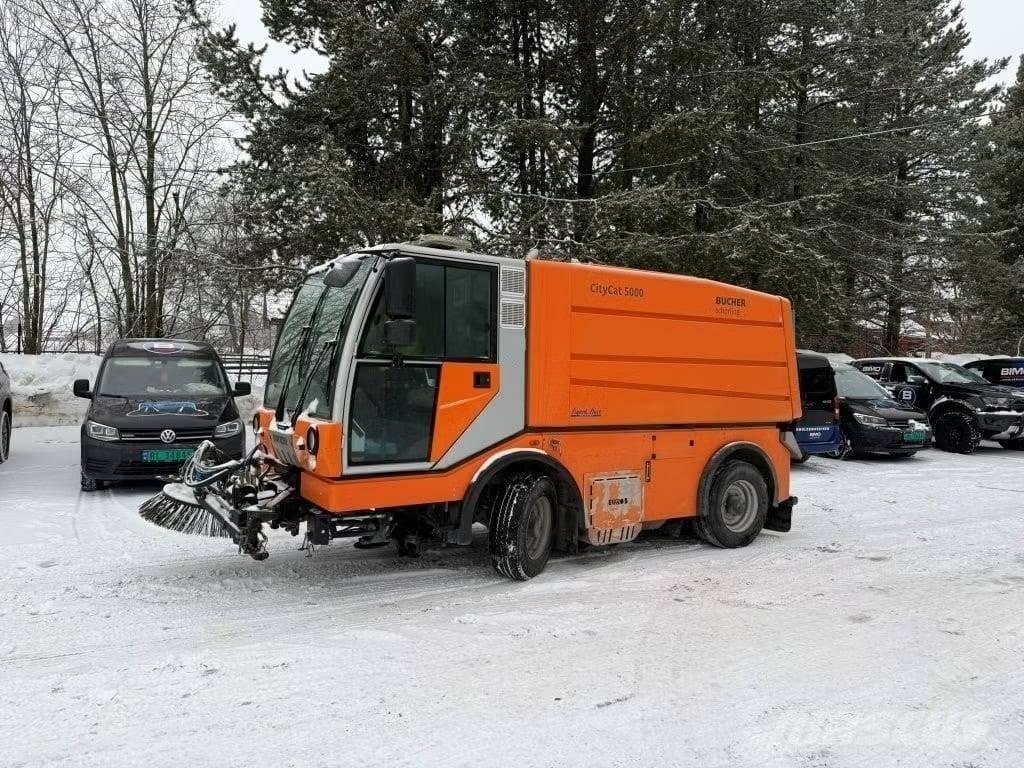 Bucher CityCat 5000 Zametacie stroje