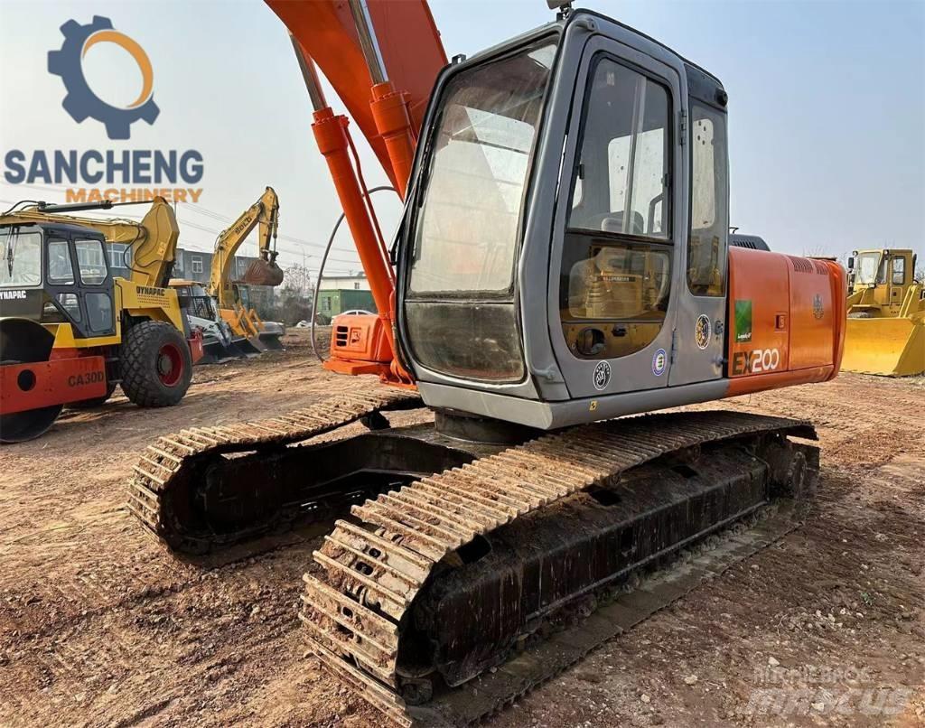 Hitachi EX 200 Pásové rýpadlá