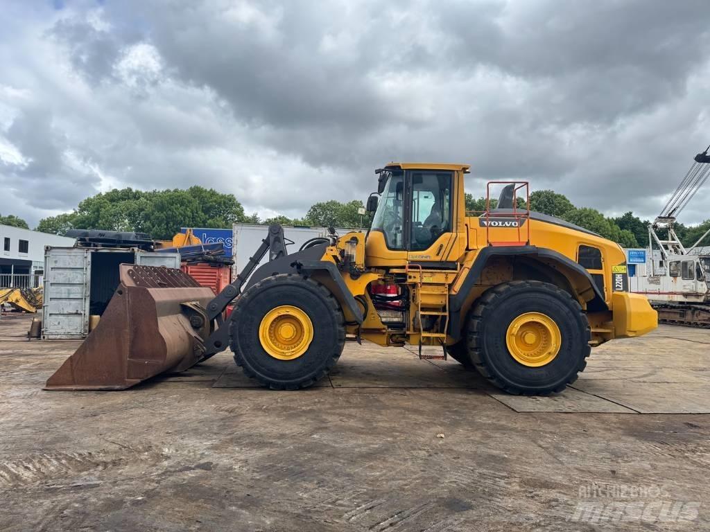 Volvo L 220 H Kolesové nakladače