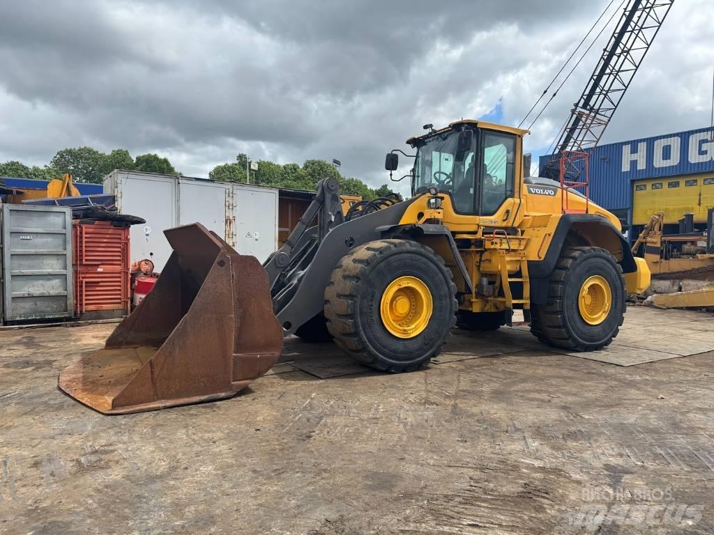 Volvo L 220 H Kolesové nakladače