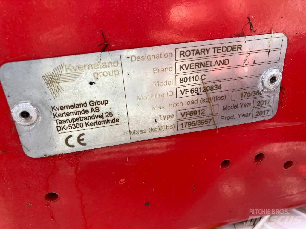 Kverneland 80110C Obracače a zhrabovače sena