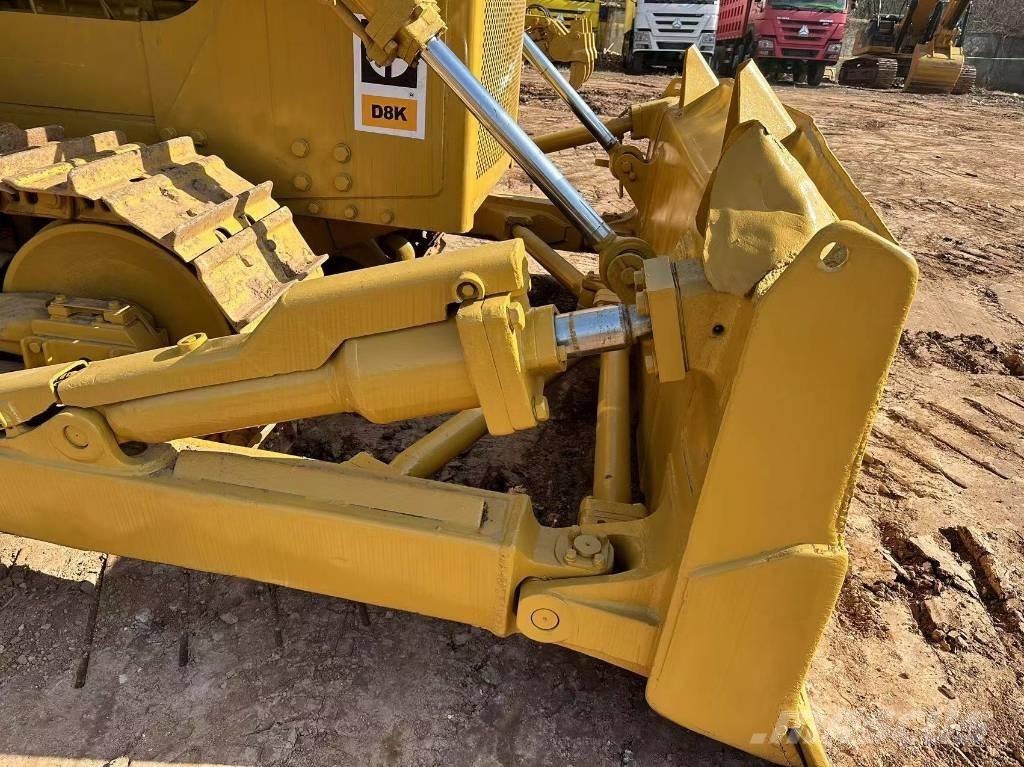 CAT D8K Pásové dozéry