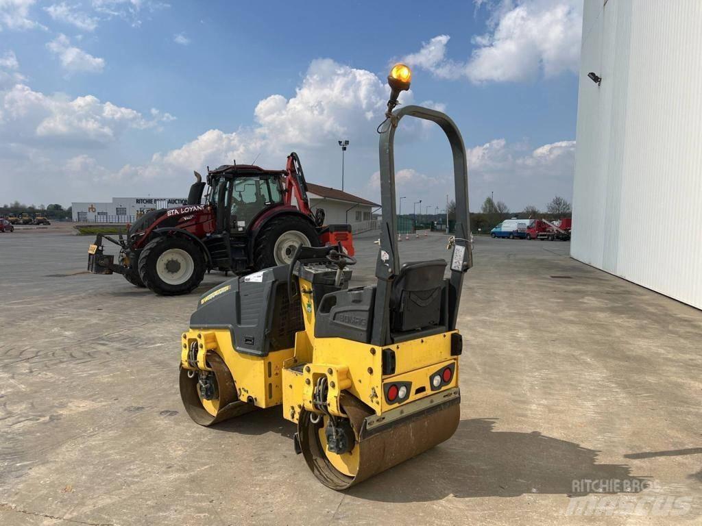 Bomag BW 100 AD M-5 Tandemové valce