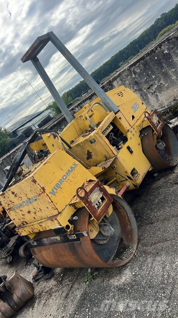 Vibromax W265 Kabíny a interiér