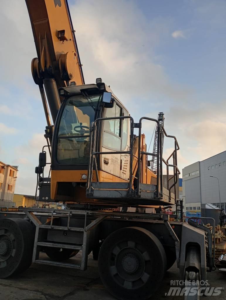 Liebherr LH 60 Stroje pre manipuláciu s odpadom