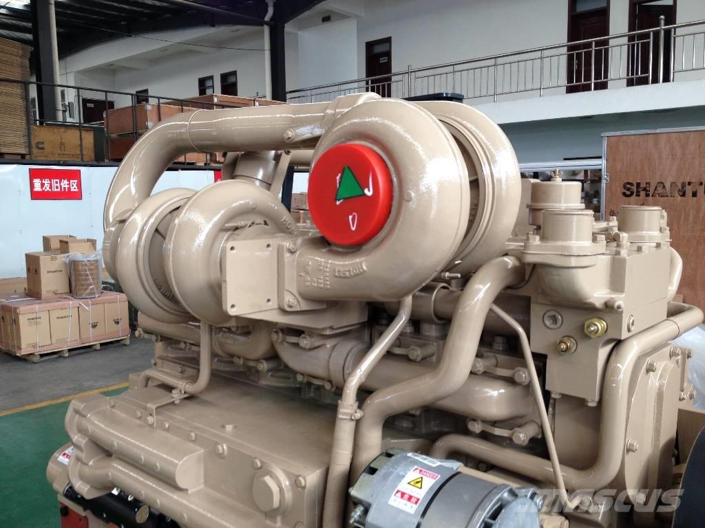 Cummins K19-C700 Motory