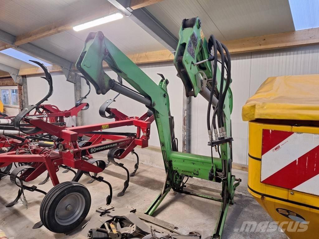 Stoll Profiline FZ30 Čelné nakladače a rýpadlá