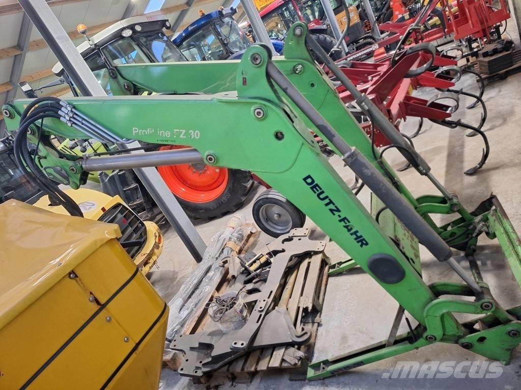 Stoll Profiline FZ30 Čelné nakladače a rýpadlá