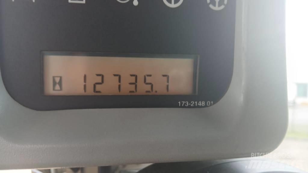 CAT 962 H Kolesové nakladače