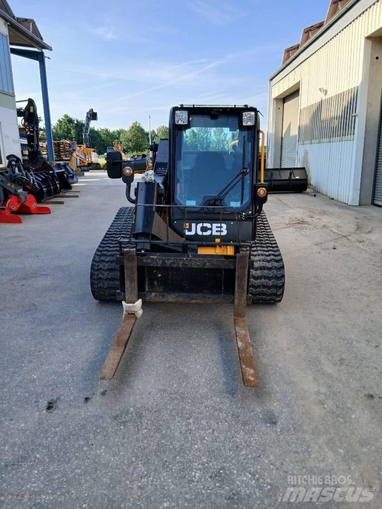JCB 270 T Teleskopické manipulátory