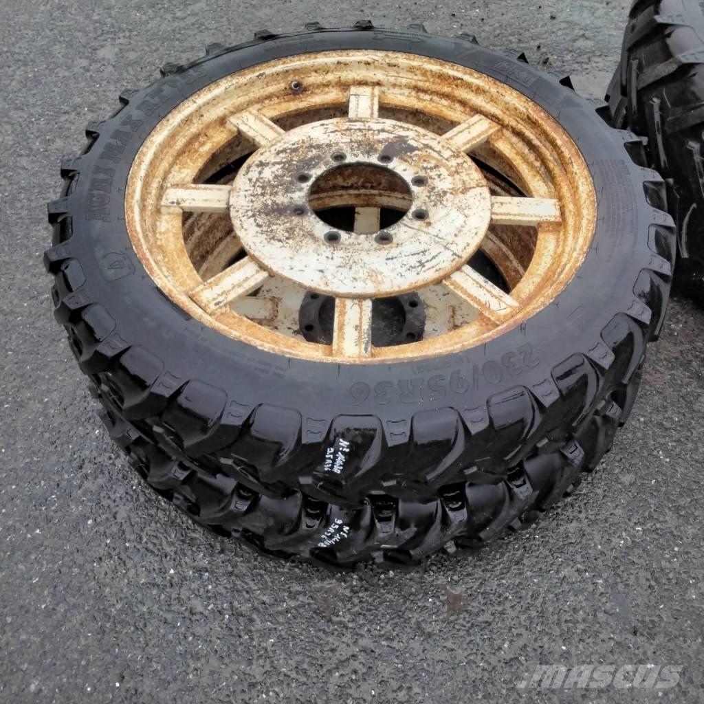 BKT 9.5R36 Pneumatiky, kolesá a ráfiky