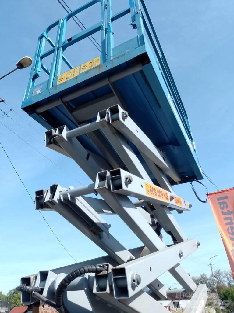 Genie GS 4047 Nožnicové zdvíhacie plošiny