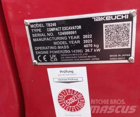 Takeuchi TB 240 DPF Mini rýpadlá < 7t