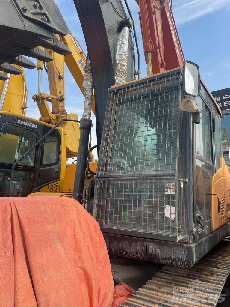 Hyundai HX225S L Pásové rýpadlá