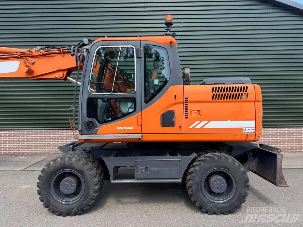 Doosan DX 170 W Kolesové rýpadlá