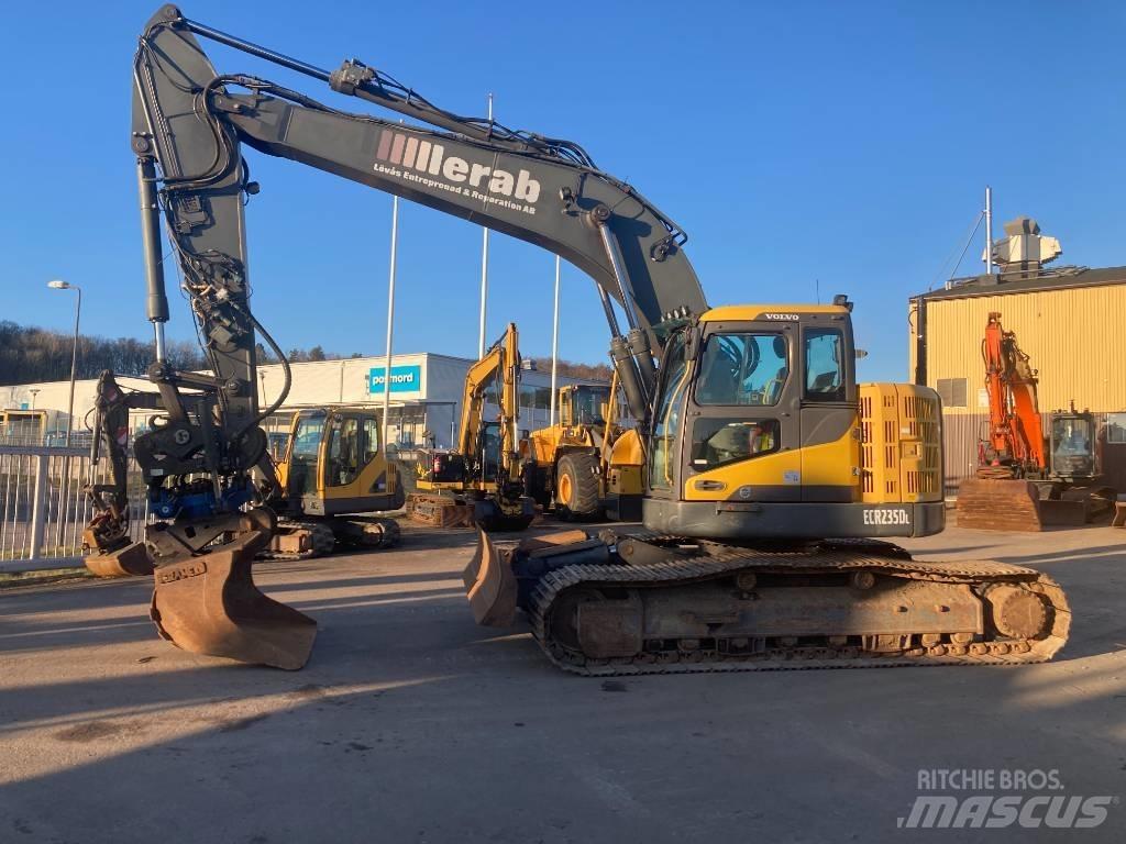 Volvo ECR 235 D Pásové rýpadlá