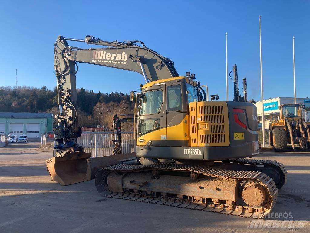 Volvo ECR 235 D Pásové rýpadlá