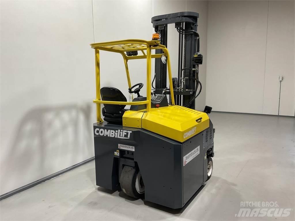 Combilift CBE3000 4 cestné vysokozdvižné vozíky