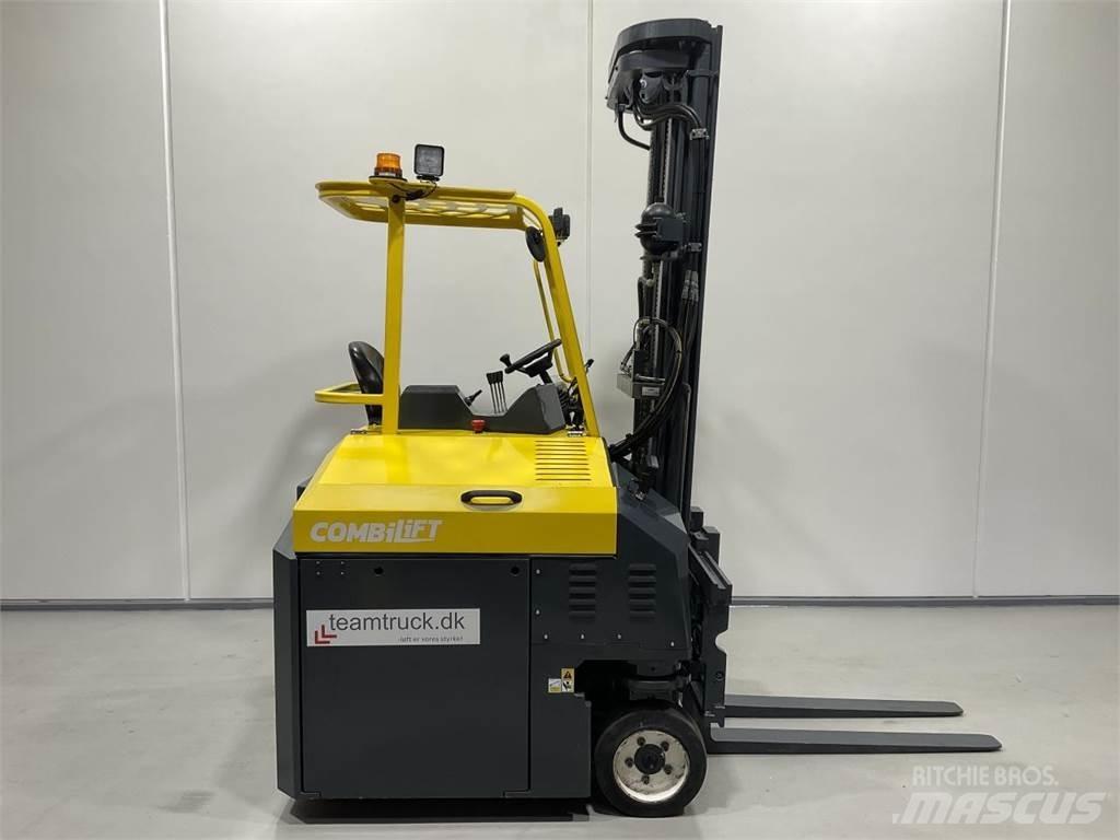 Combilift CBE3000 4 cestné vysokozdvižné vozíky