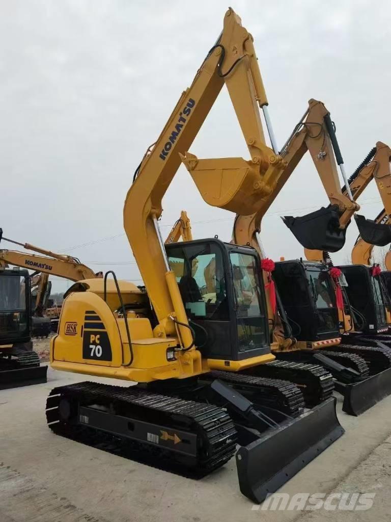 Komatsu 70-8 Pásové rýpadlá