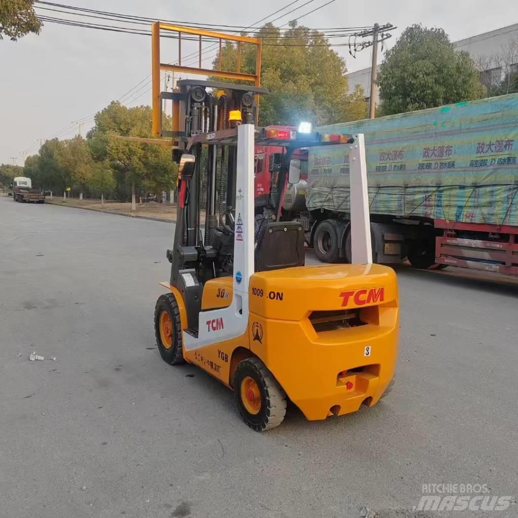 TCM FD30 Retraky