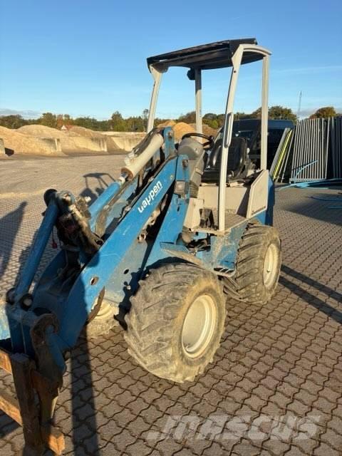  Q Load Q27 Kolesové nakladače