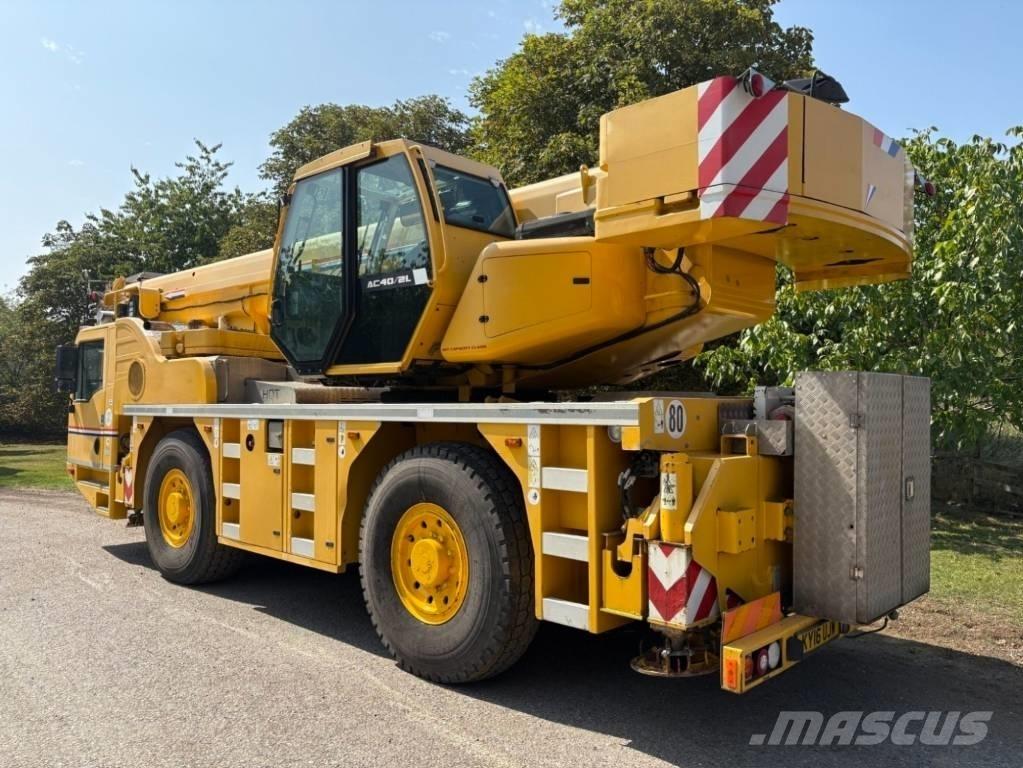 Terex AC40/2L Univerzálne terénne žeriavy