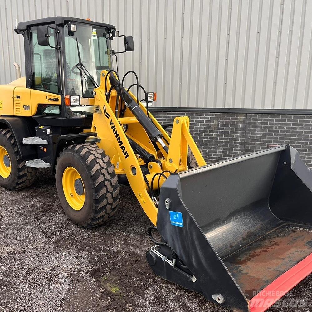 Yanmar V 120 Kolesové rýpadlá