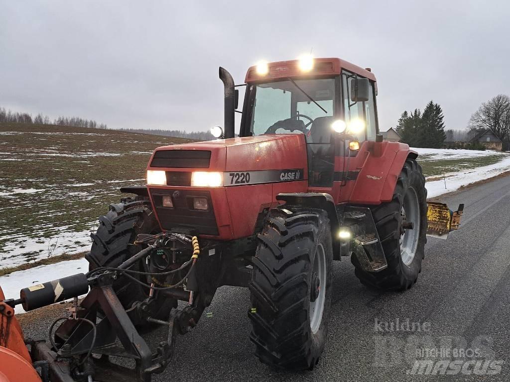 Case IH 7220 Traktory