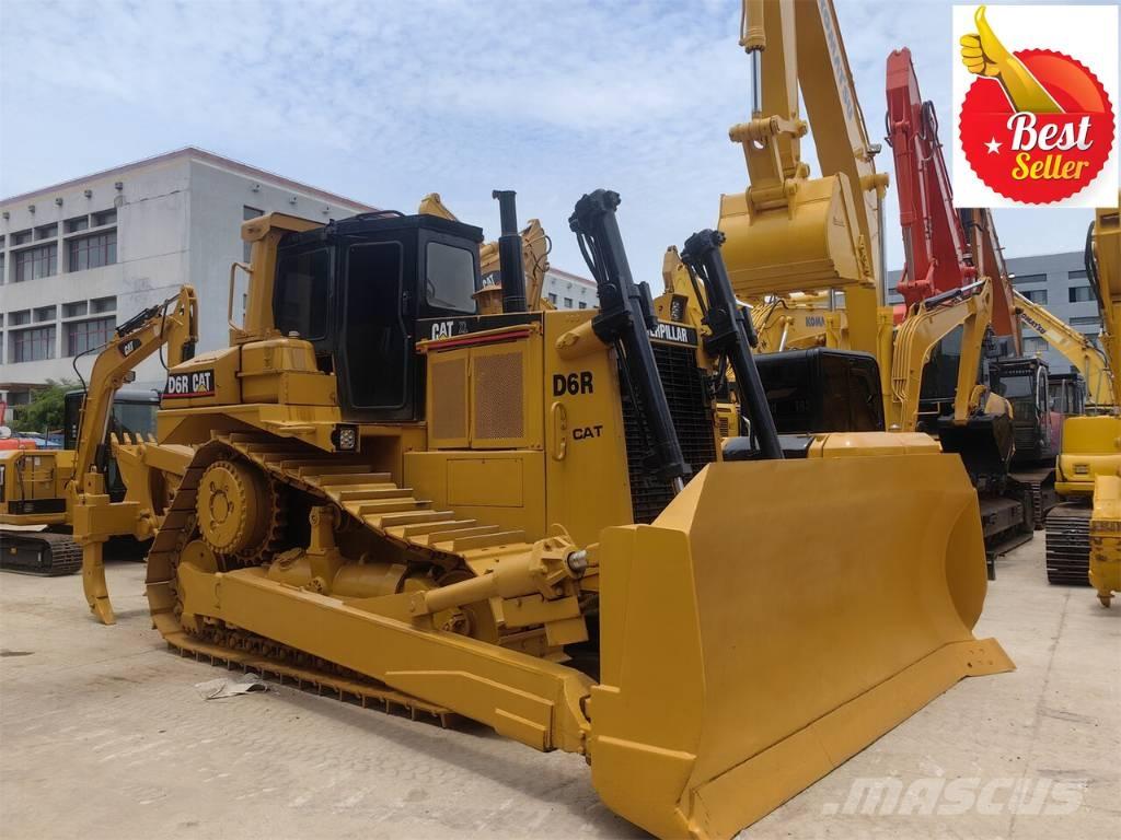 CAT D 6 R Pásové dozéry