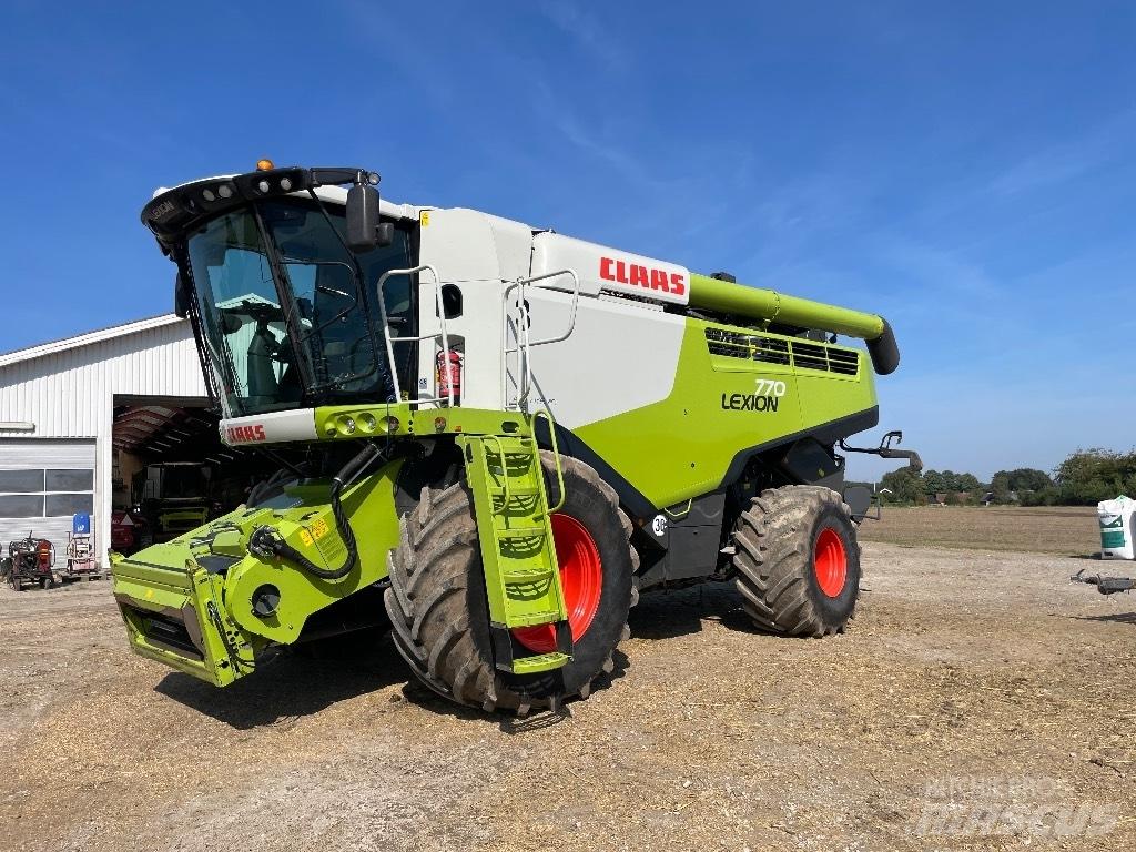 CLAAS Lexion 770 Kombinované zberacie stroje