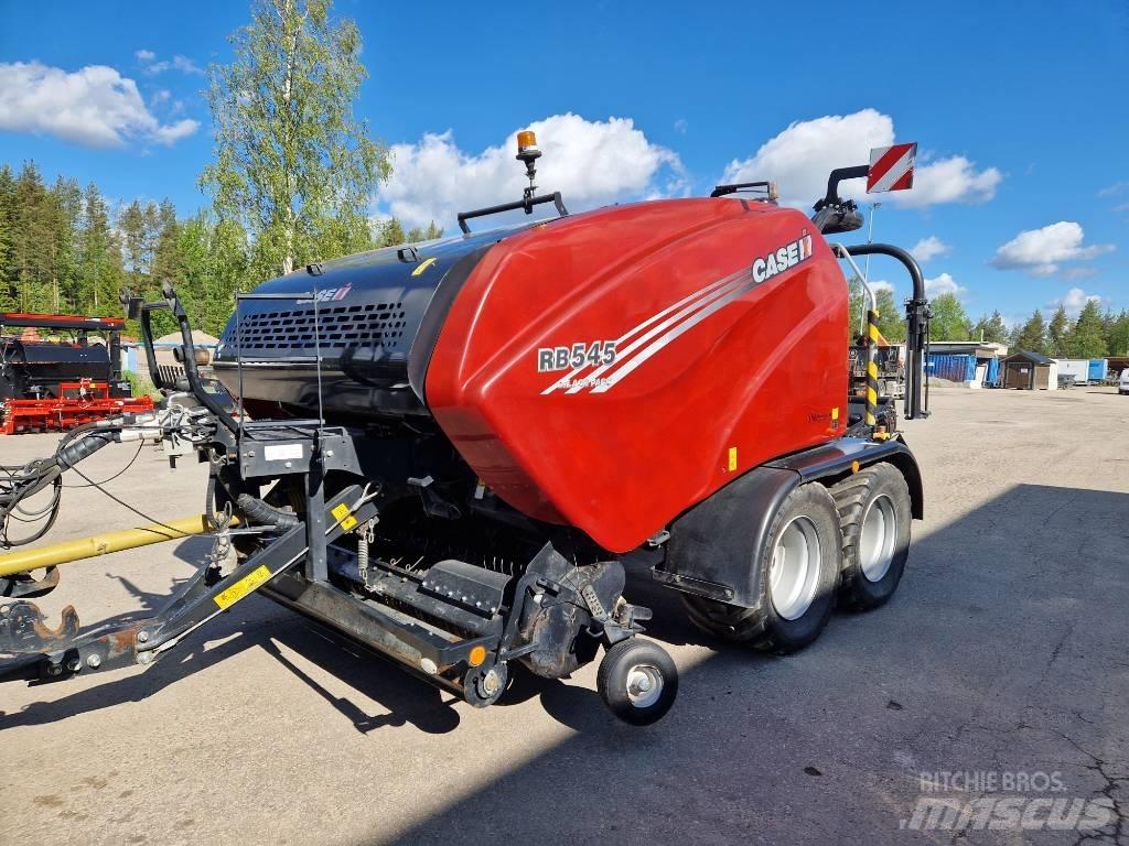 Case IH RB 545 Lisy na okrúhle balíky