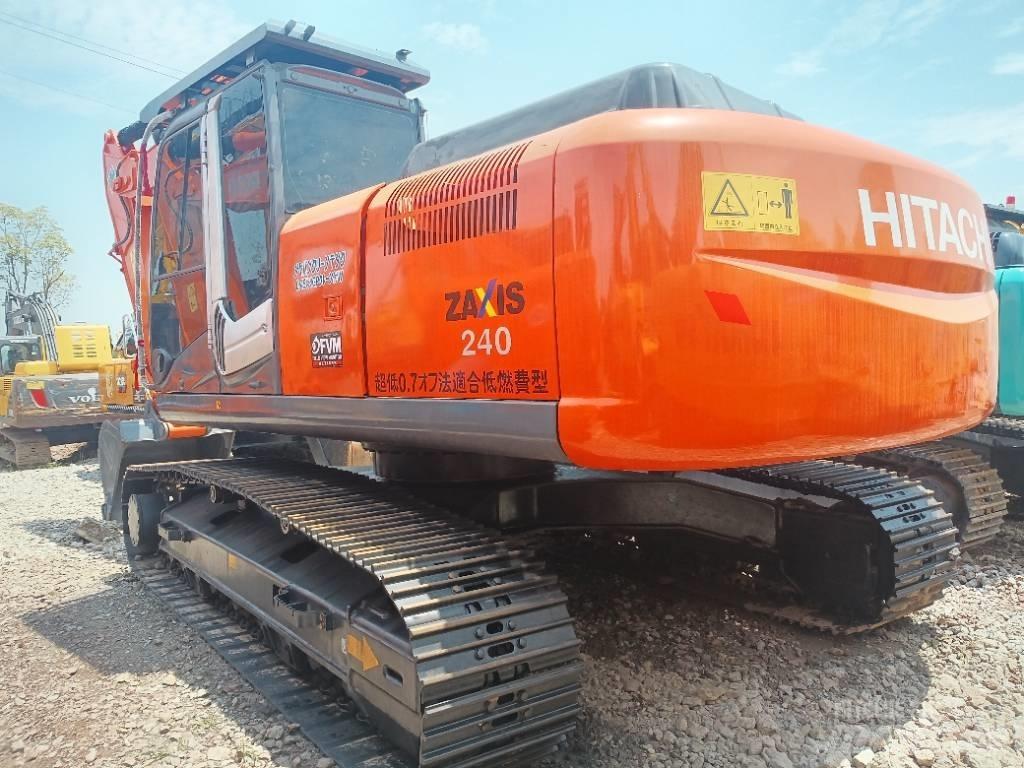 Hitachi ZX 240 Pásové rýpadlá