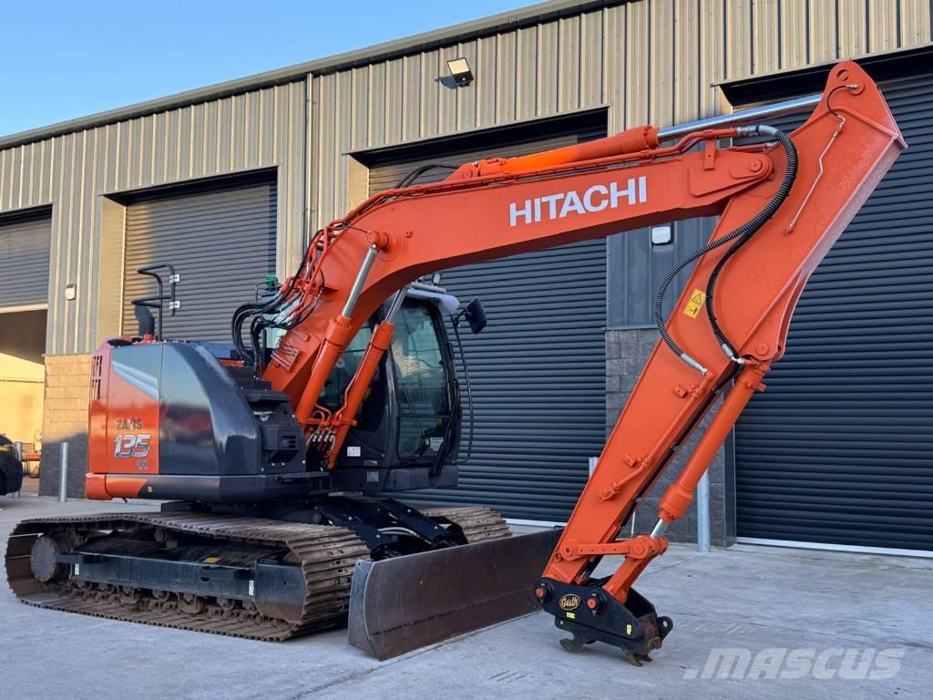 Hitachi ZX 135 US-7 Pásové rýpadlá