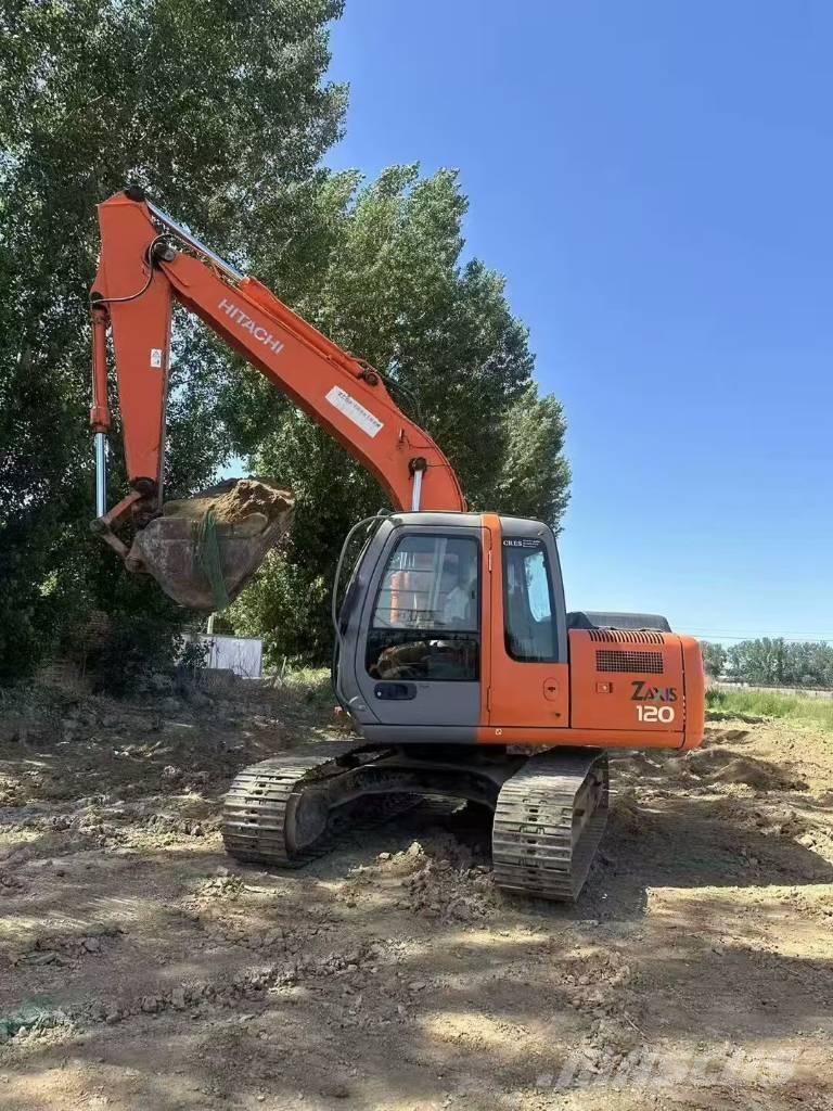 Hitachi ZX 120 LC Midi rýpadlá 7 t - 12 t