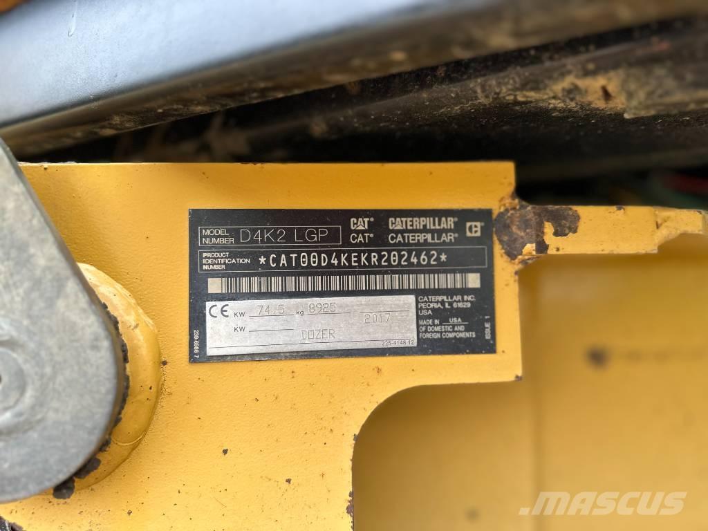 CAT D 4 K 2 LGP Pásové dozéry