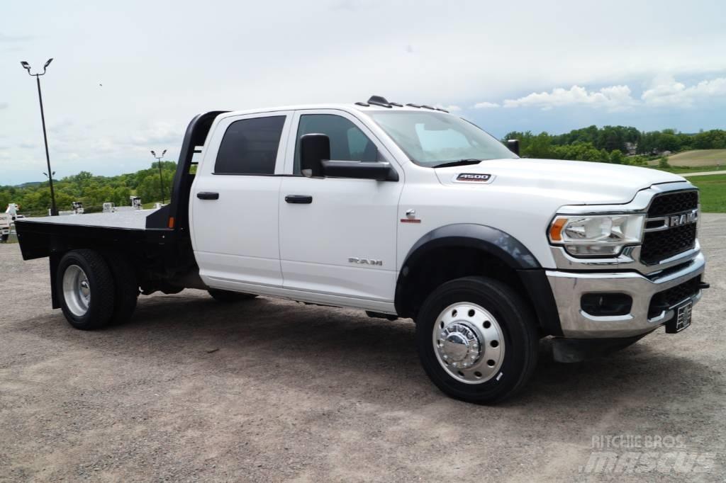RAM 4500 TRADESMAN Plošinové nákladné automobily/nákladné automobily so sklápacími bočnicami