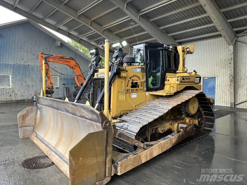 CAT D 6 T LGP Pásové dozéry