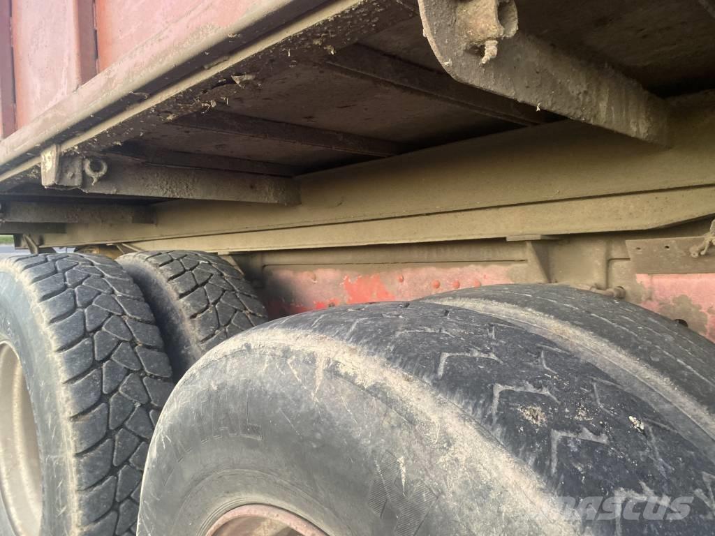 Scania vogntræk Vyklápacie prívesy