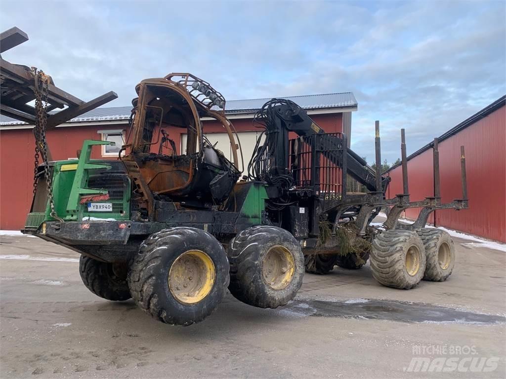 John Deere 1010E Lesné traktory