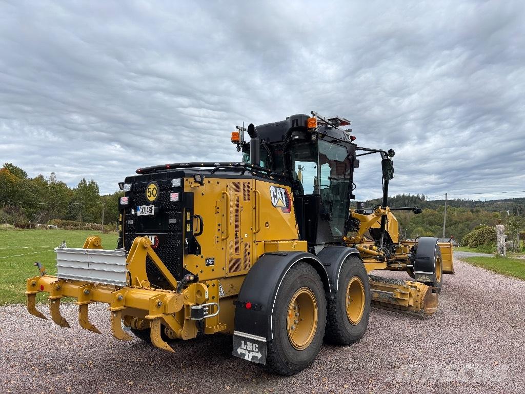 CAT 120 AWD Stavebníctvo - ostatné