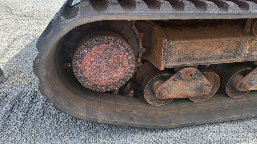 Hitachi EG 110 R Pásové sklápače