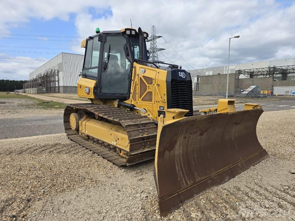 CAT D 3 LGP Pásové dozéry