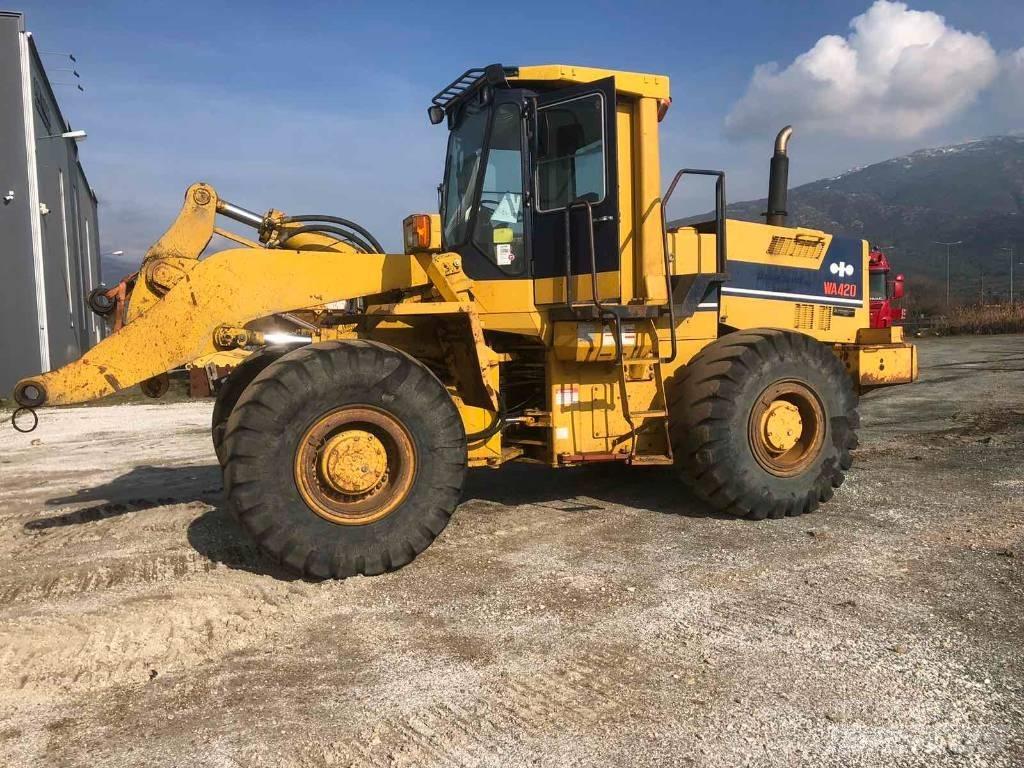 Komatsu WA 420-1H Kolesové nakladače