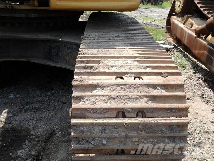 CAT 330 B Pásové rýpadlá