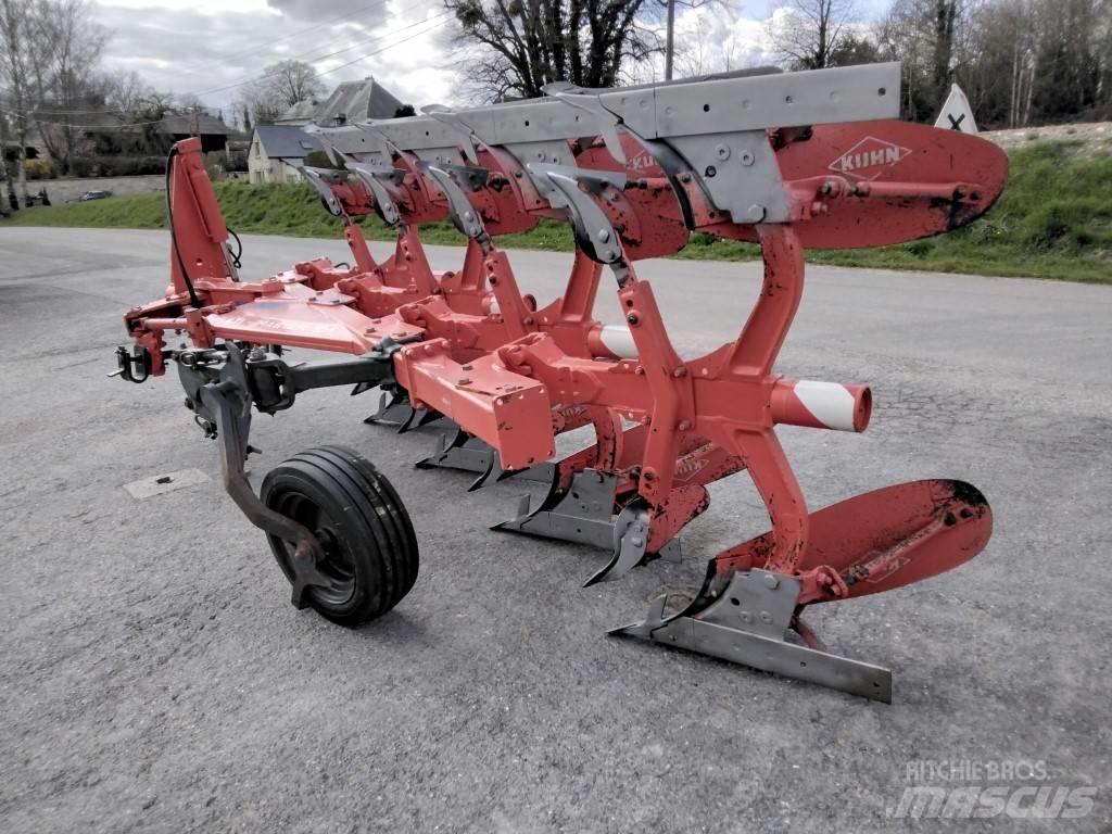 Kuhn VARIMASTER 121 Dvojstranné pluhy