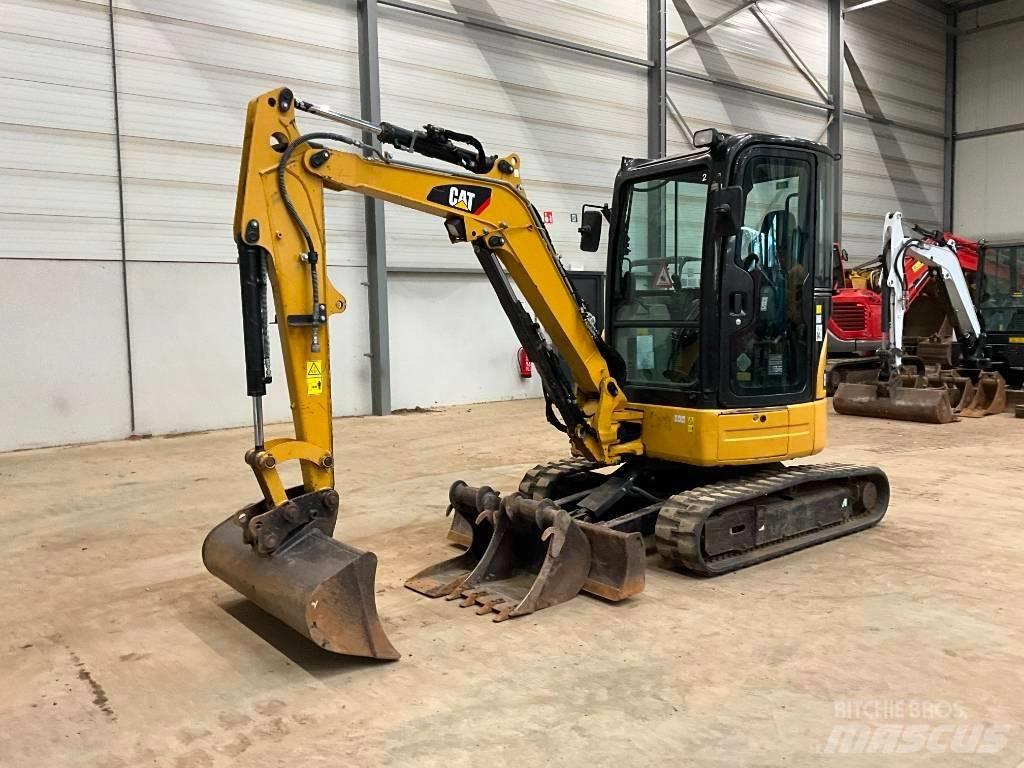 CAT 303 E Pásové rýpadlá