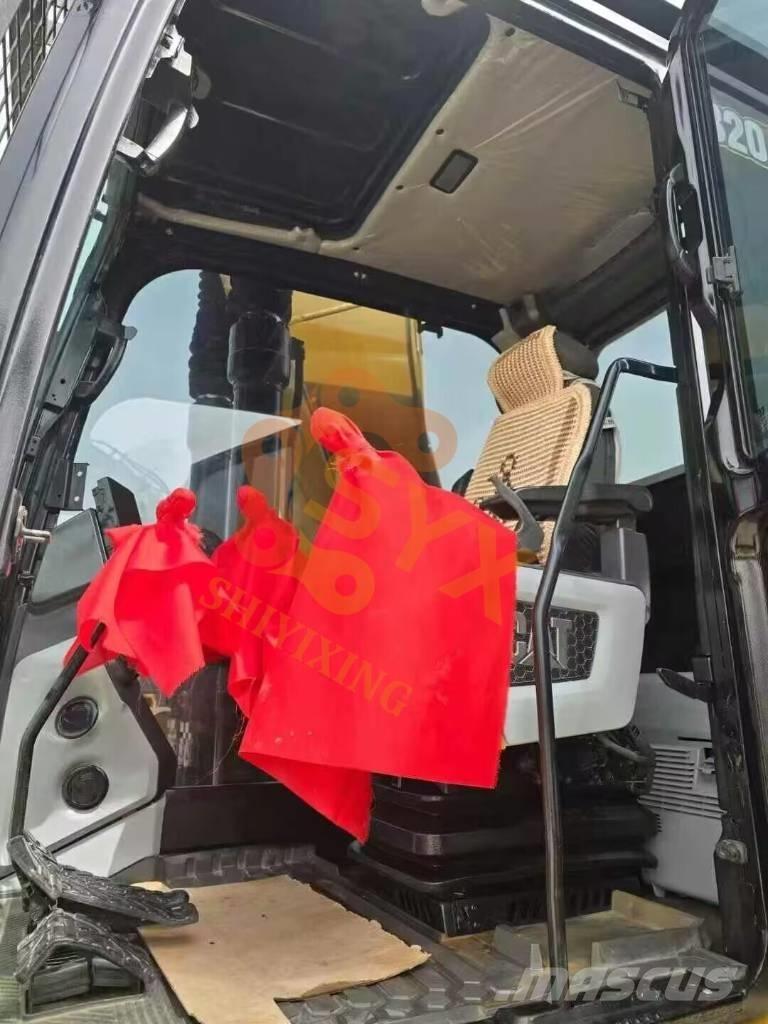 CAT 320NG Pásové rýpadlá