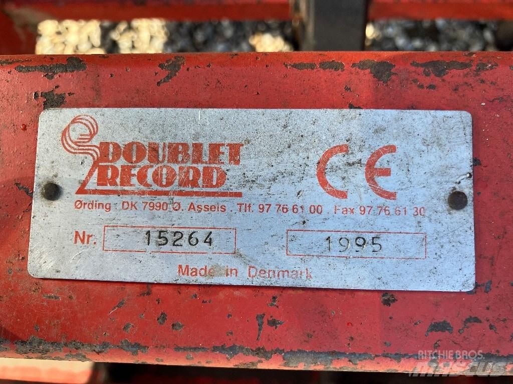 Nordsten CLP300 Mechanické sejačky