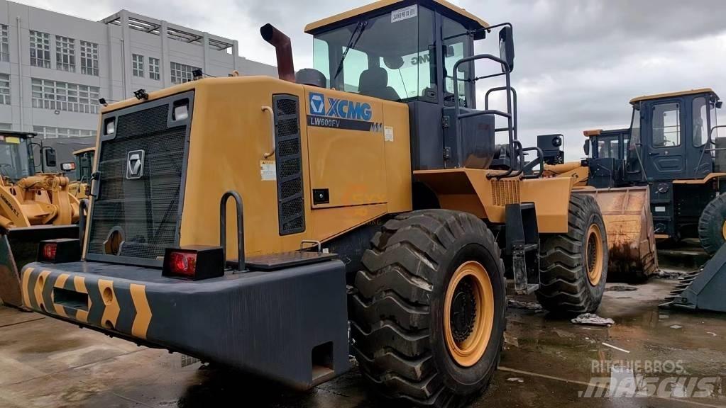 XCMG LW 600 FV Kolesové nakladače